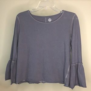 SO RELAXED Gray Long Sleeve Shirt w/ Bell Sleeves